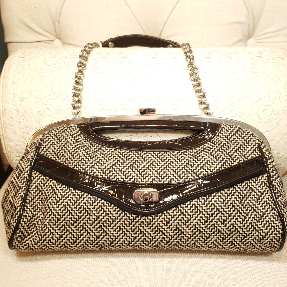 Apt. 9 Tweed Clutch w/ Strap